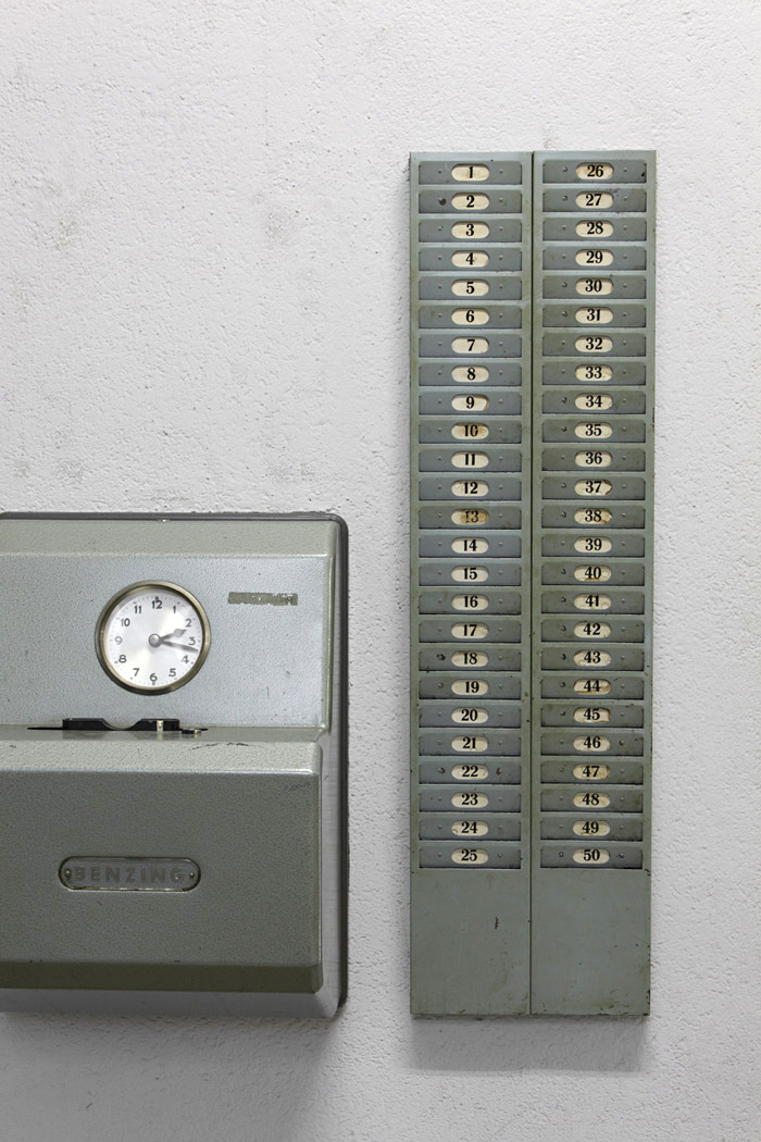 Firmen-Portrait, Stechuhr