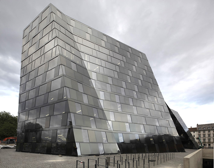 UB Freiburg Aussenaufnahme