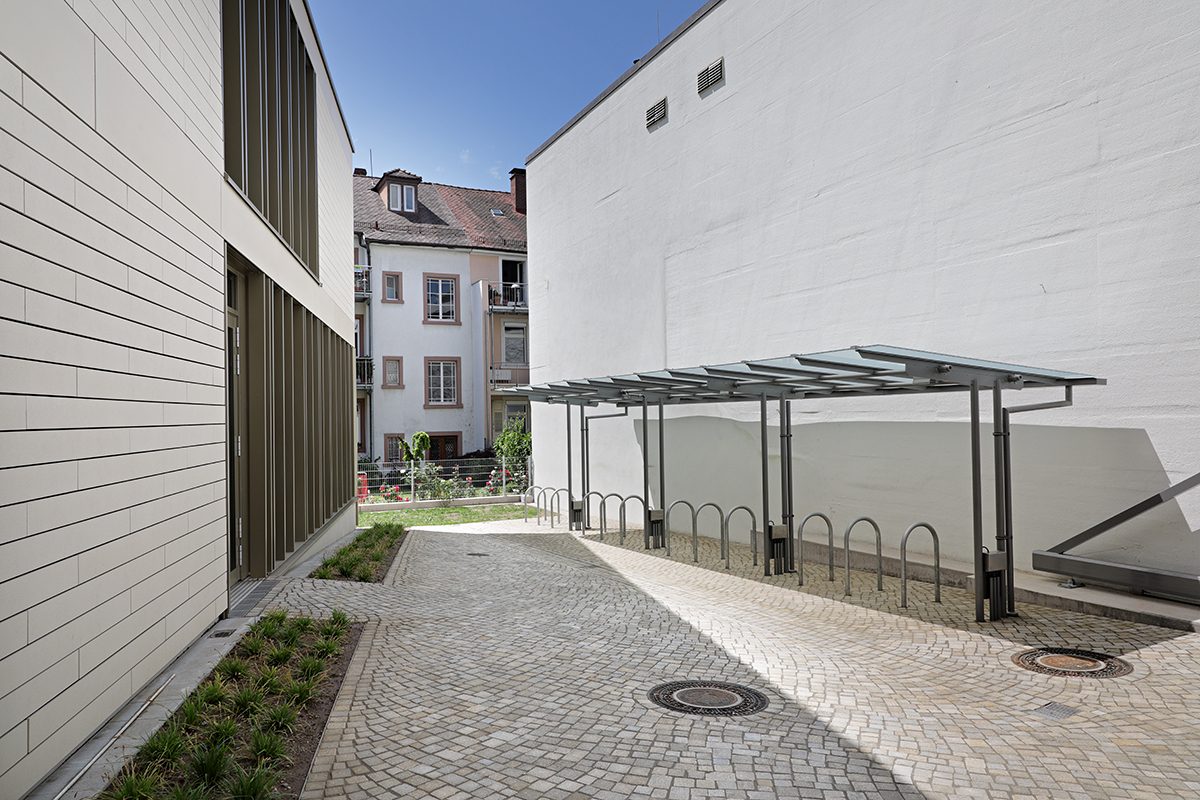 foto Fakultät Wirtschaftswissenschaft Universität Freiburg, Aussenaufnahme