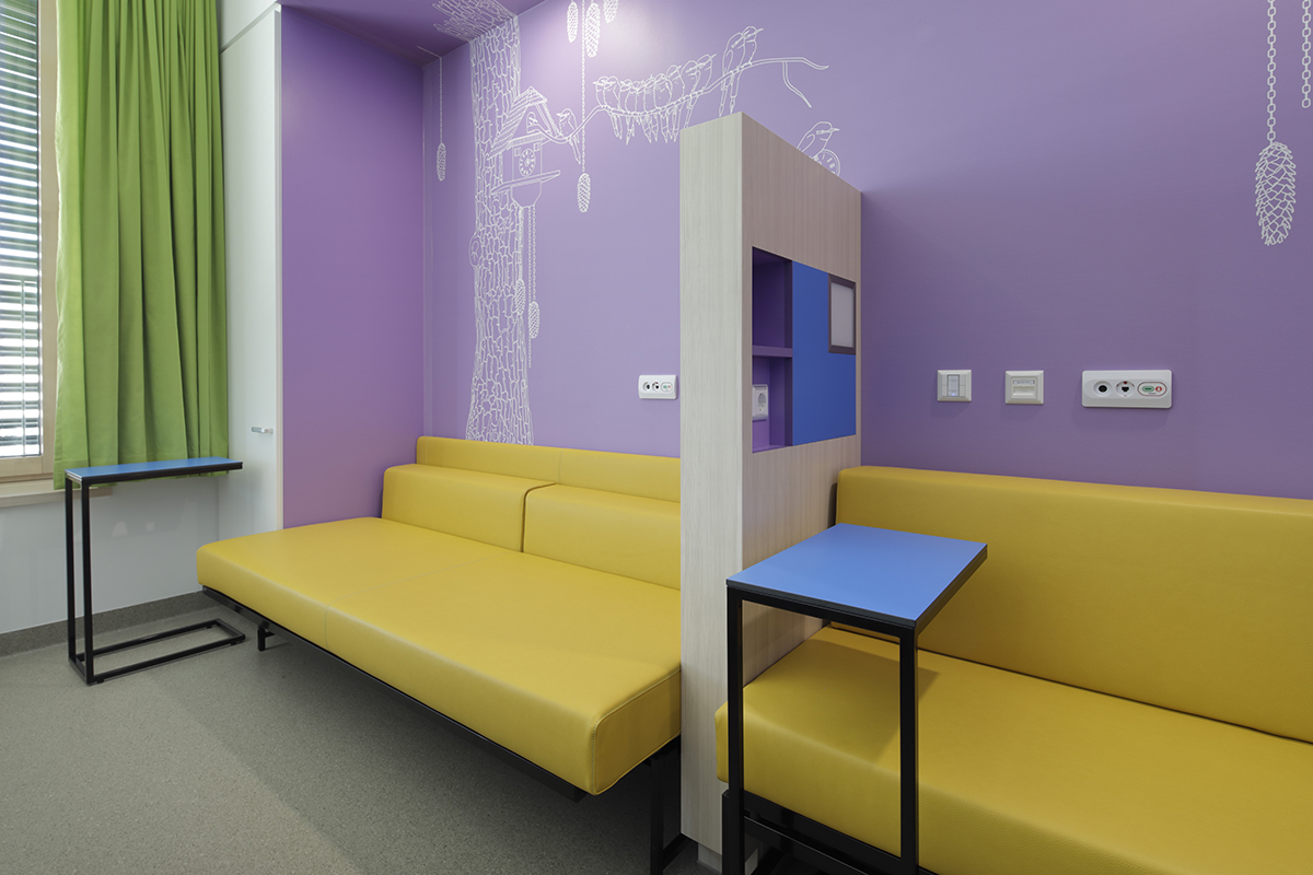 kjk-freiburg, Patientenzimmer, Besucher, Liege, Möbel